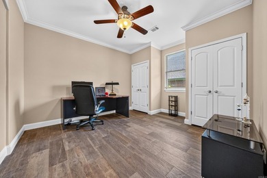 Got room to spread out? This all-brick, 1-level 4-bedroom - photo 35