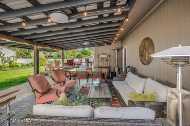 Beautifully updated & move-in ready, this spacious 4-bedroom - photo 40