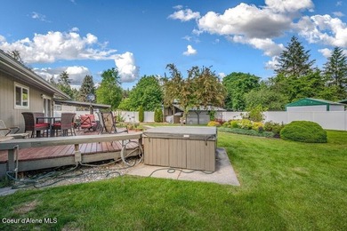 Beautifully updated & move-in ready, this spacious 4-bedroom - photo 45