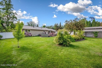 Beautifully updated & move-in ready, this spacious 4-bedroom - photo 49