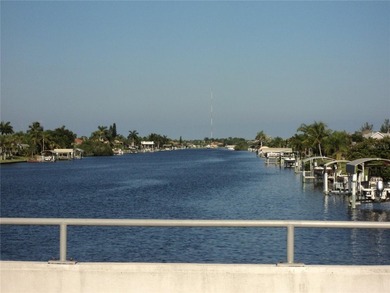 Tha Cayo Sol a waterfront pool home with access to the beautiful - photo 22