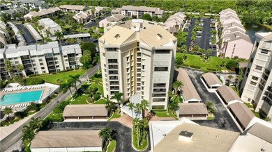 OCEAN VIEWS! Panoramic ocean views from this stunning 3 bedroom - photo 4