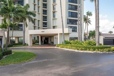 OCEAN VIEWS! Panoramic ocean views from this stunning 3 bedroom - photo 6