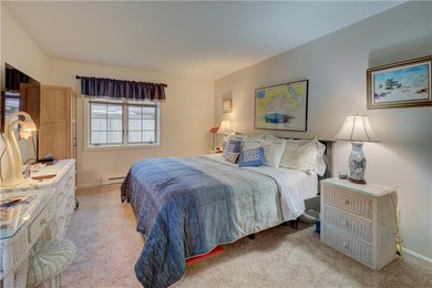 The lovely Pine Glen condo development is conveniently located - photo 34