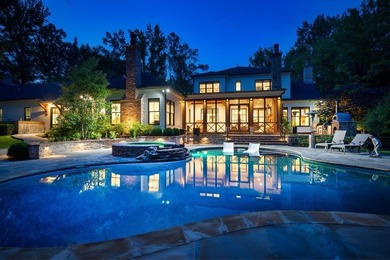 Welcome to your private sanctuary! This stunning estate resting - photo 36
