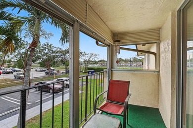 Move-in-Ready 2br/2ba Condo in a desirable 55+ community. Unit - photo 6