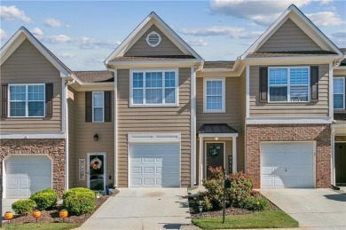 Lake Lanier Townhome/Townhouse Sale Pending in Flowery Branch Georgia