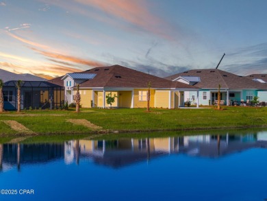 (private lake, pond, creek) Townhome/Townhouse For Sale in Panama City Beach Florida