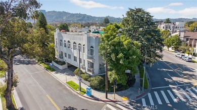 Toluca Lake Condo For Sale in Toluca Lake California