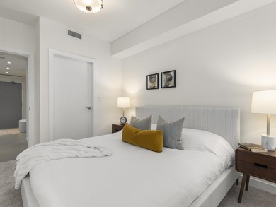 Perched on the coveted NW comer of the sub-penthouse level, this - photo 27
