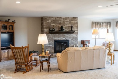 SPACIOUS RANCH HOME - COMFORT, STYLE & ROOM TO GROW. Welcome - photo 27