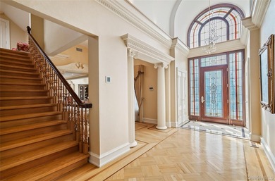 Discover this extraordinary custom-built colonial estate with - photo 10