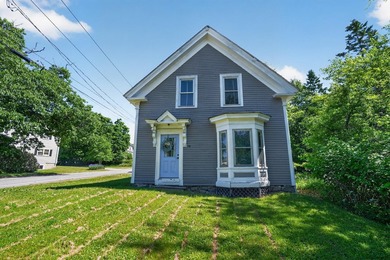 Turnkey Historic Charm in the Heart of Ellsworth! This 2-bedroom - photo 1
