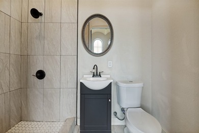 Nestled within the prestigious gated community of Lake Ridge - photo 24