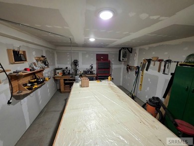 Ultimate Waterfront Living on Henry's Lake - Goose Bay Cabin - photo 43