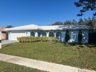 Welcome to this single-story residence in Boca Madera, located - photo 3