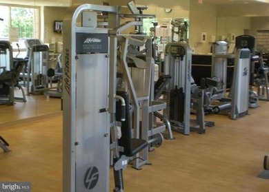 Your Chance to grab this beautiful 2 bedroom condo in sought - photo 18