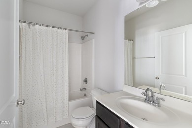 Location and curb appeal, this 'just like new' well maintained - photo 29