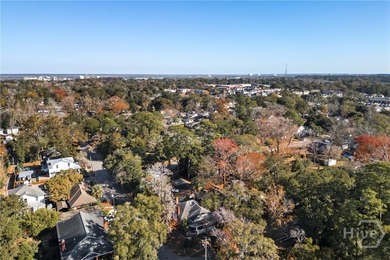 Reduced price for a quick sale! This Colonial-style home, built - photo 33