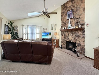 Discover this charming 4-bed, 2.5-bath colonial perfectly - photo 17