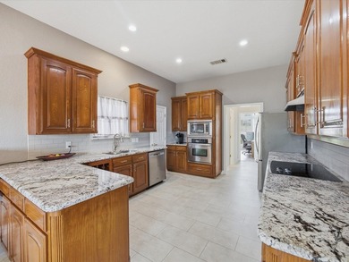 Relaxing River Frontage Retreat on the Brazos! IMPECCABLY - photo 4