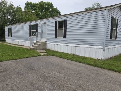 (private lake, pond, creek) Home For Sale in Wichita Kansas