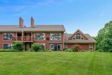 Bright, sun-filled second floor condo in Manchester, ME - 1,800 - photo 10