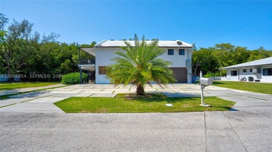 Huge Direct Oceanfront Compound - One-of-a-Kind with 276-Foot - photo 28