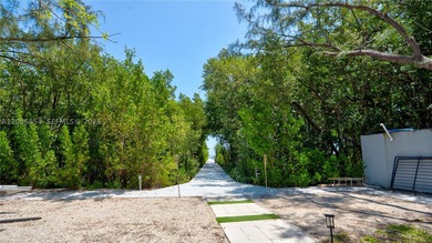 Huge Direct Oceanfront Compound - One-of-a-Kind with 276-Foot - photo 31