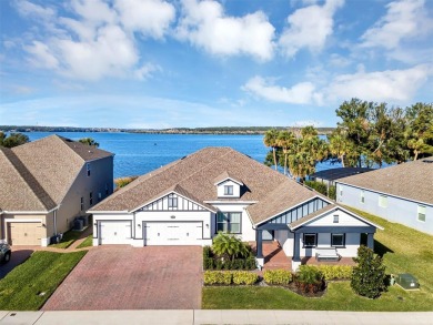 Lake Home For Sale in Oakland, Florida