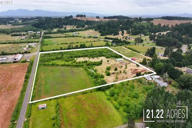 (private lake, pond, coastal) Acreage For Sale in Cheshire Oregon
