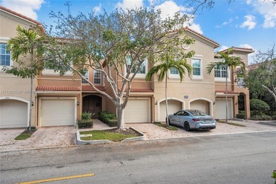 (private lake, pond, coastal) Condo For Sale in Palm Beach Gardens Florida