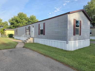 (private lake, pond, creek) Home For Sale in Wichita Kansas