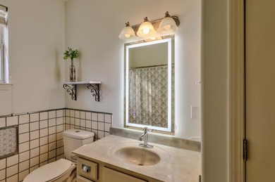 Welcome to your own private retreat in the highly sought-after - photo 14