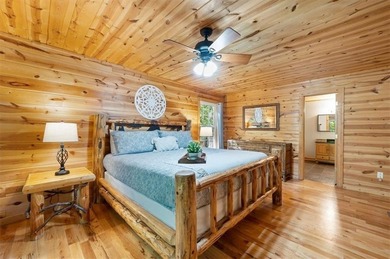 Stunning 3 bed 3 bath log cabin on 2.82 acres of serenity with a - photo 17