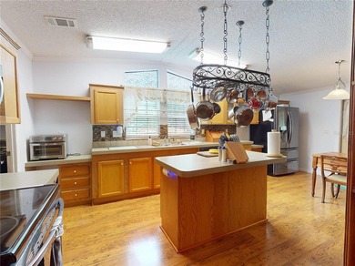 This property is a rare gem, perfect for anyone looking for - photo 17