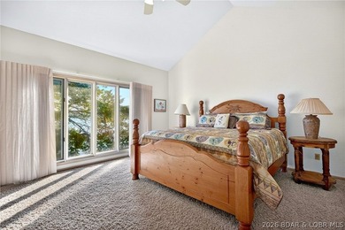 609 Point Charles Rd in Sunrise Beach offers luxury lakefront - photo 19