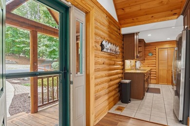 Don't miss this stunning lakefront log cabin on beautiful Lake - photo 25
