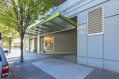 Looking for a sophisticated loft with iconic Vancouver views? - photo 29