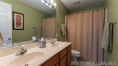This well maintained, 2nd tier, Ledges Condo, with a lake view - photo 12