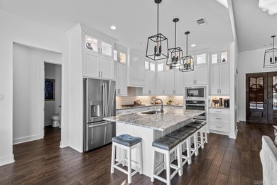 BEAUTIFUL, one level home located on the lake in Hurricane Lake - photo 17