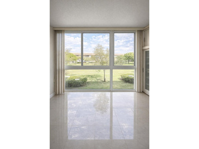 Perfectly convenient to the Pembroke Road gate with no long