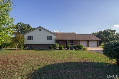 Gasconade River Home For Sale in Waynesville Missouri