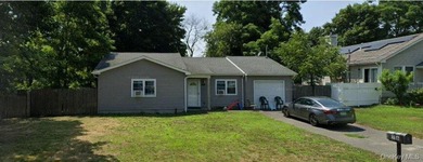 Great Starter Ranch House for 1st Time Buyer with 1,308 Square - photo 1