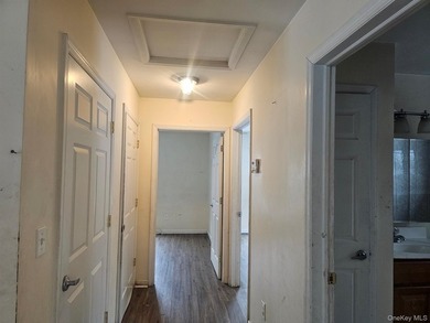 Great Starter Ranch House for 1st Time Buyer with 1,308 Square - photo 6