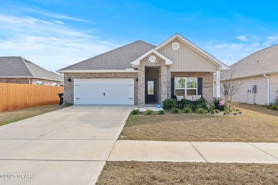 Deer Point Lake Home Active Under Contract in Lynn Haven Florida