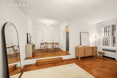 Residence 1D is the largest studio line in the building - photo 3