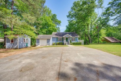 Lake Home For Sale in Milledgeville, Georgia