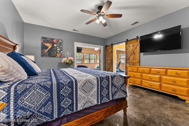 Welcome to 748 Bluegoose Road in Sarah MS, where rustic - photo 17