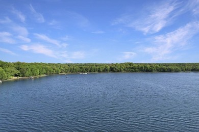 Welcome to Eagle Deer Reserve! A shared lake access community - photo 24